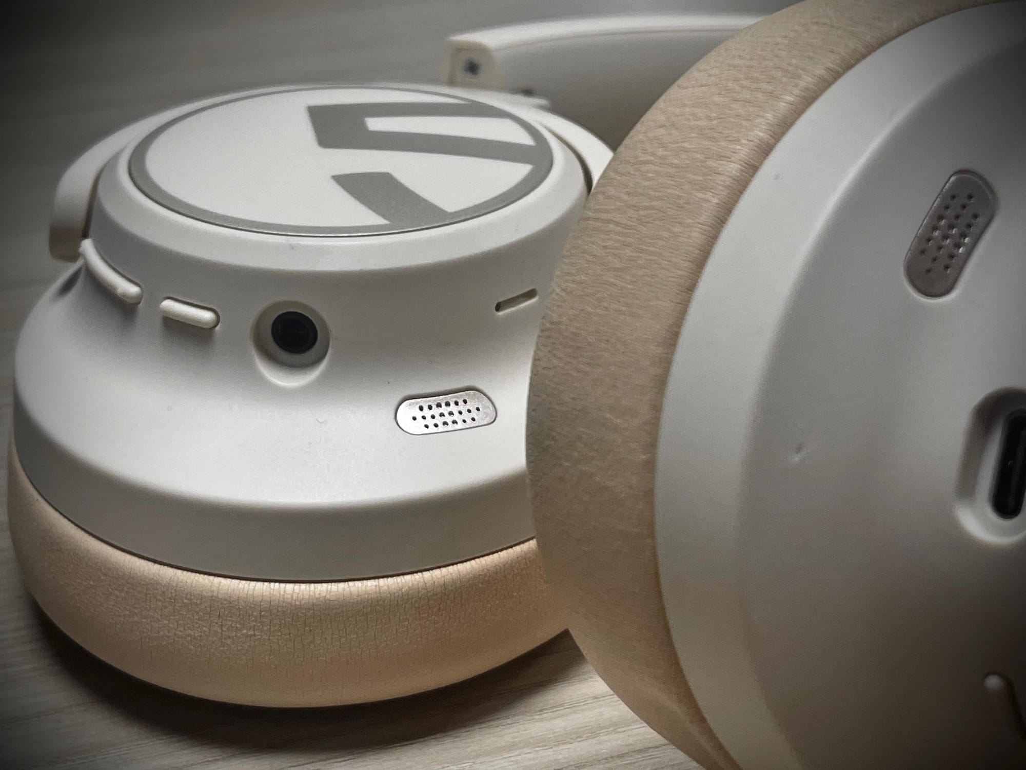 Top 3 mejores audífonos SoundPeats que puedes comprar en Hot Sale 2024 en oferta y al mejor precio